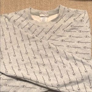 Xs girl’s Champion sweatshirt crop top